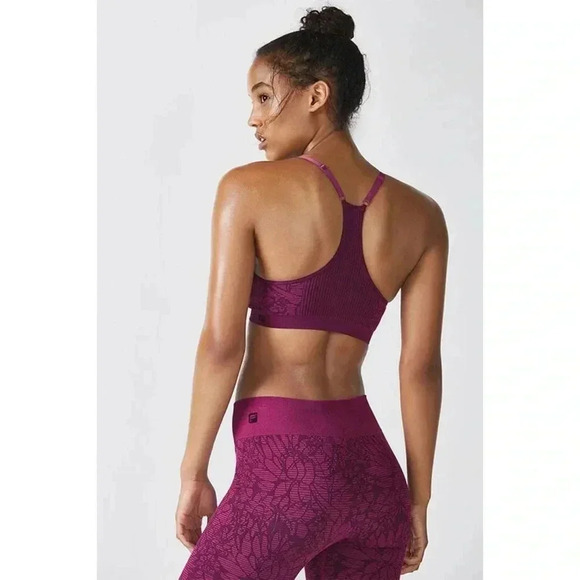 Fabletics Samana Seamless Sports Bra - Picture 2 of 10